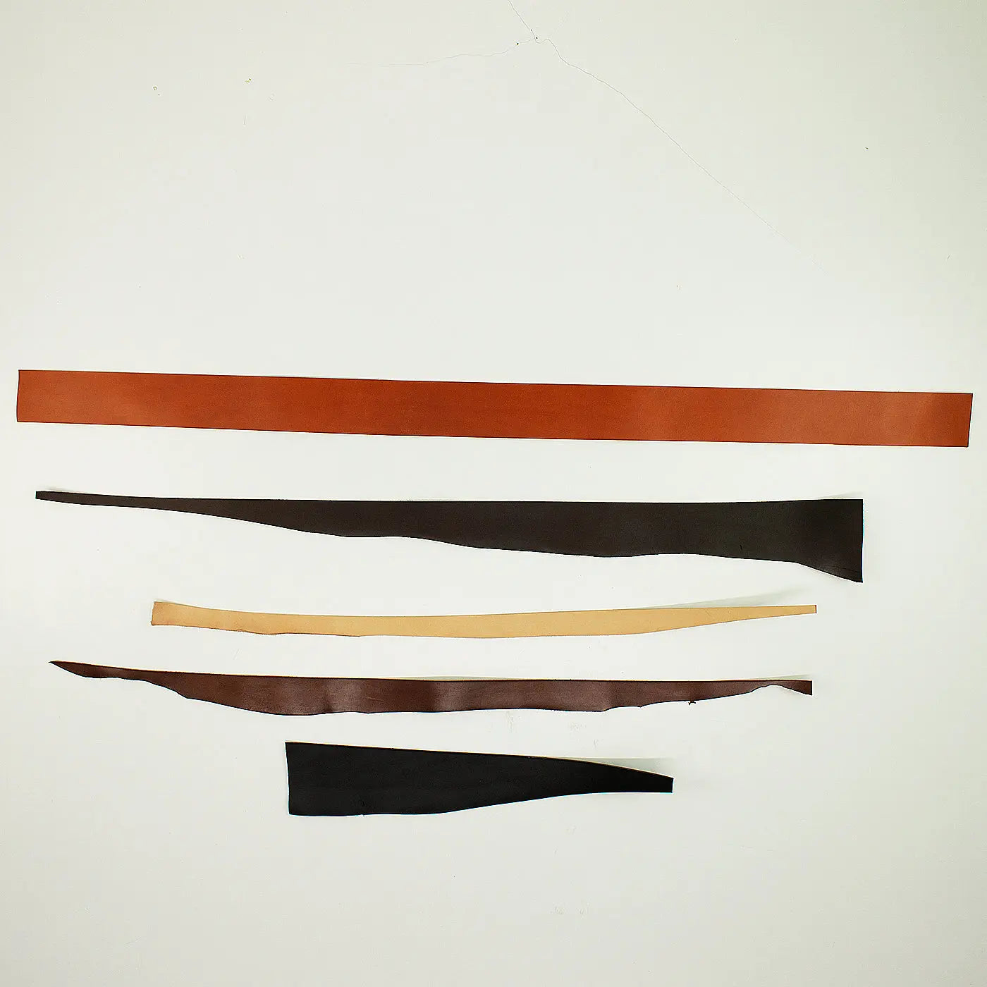 Bolsa de retal vaquetilla varios colores 500 g. - La Tendeta del Cuero