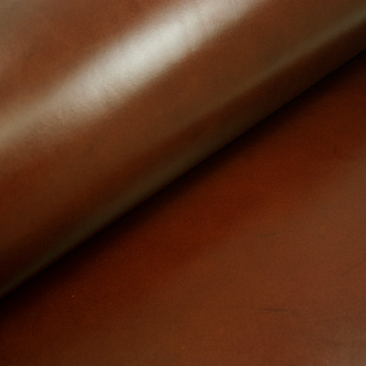 Trozo de piel vaquetilla marron envejecido
