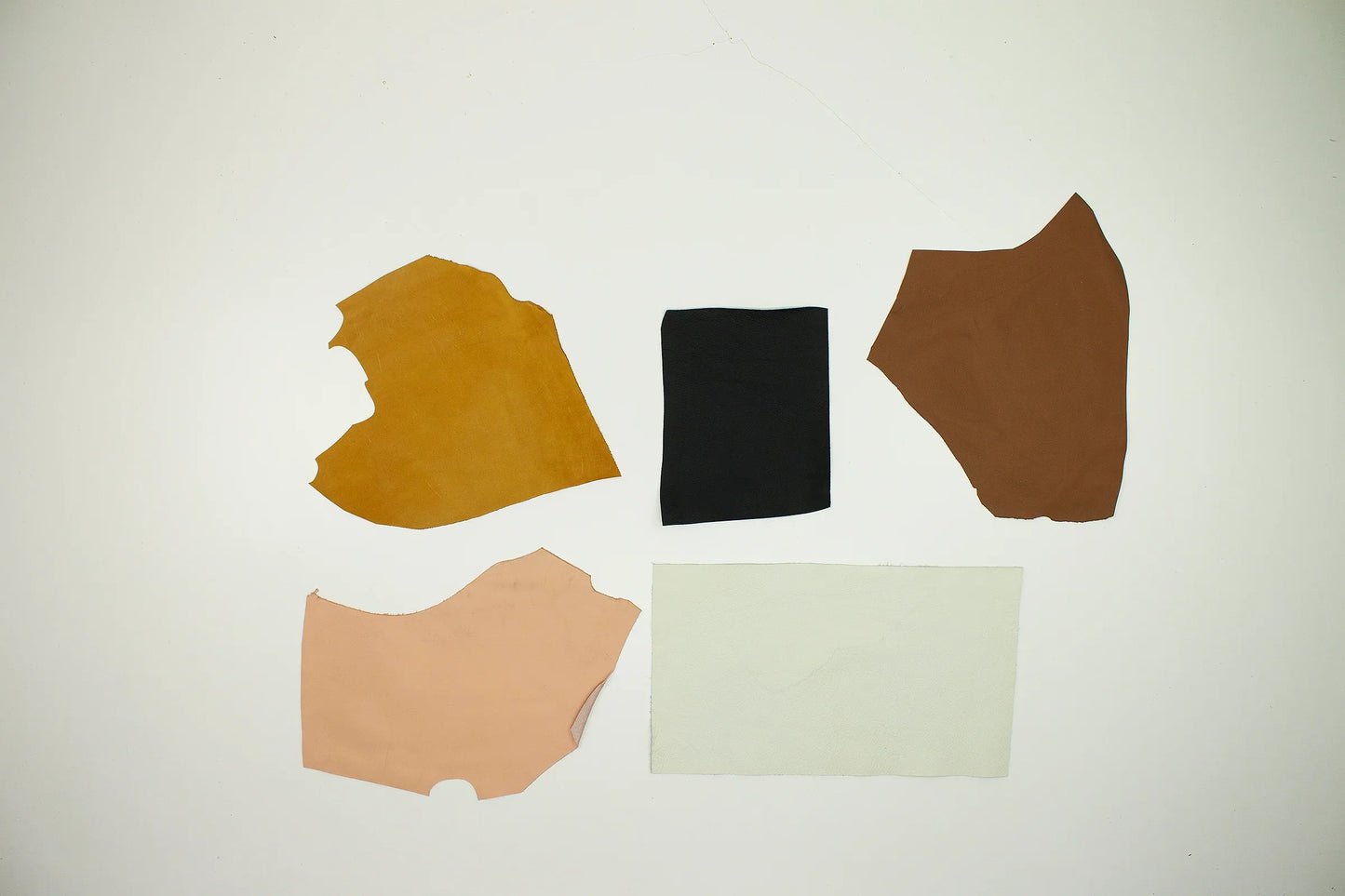 Lote 5 trozos de vacuno varios colores - La Tendeta del Cuero