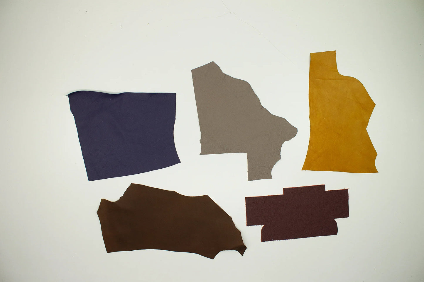 Lote 5 trozos de vacuno varios colores - La Tendeta del Cuero