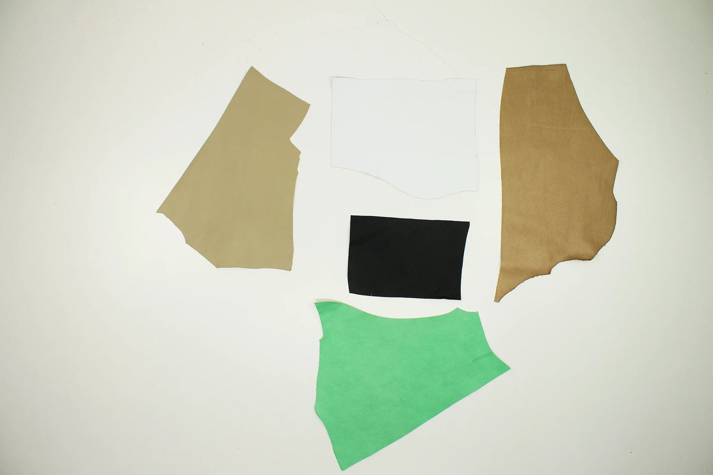 Lote 5 trozos de vacuno varios colores - La Tendeta del Cuero