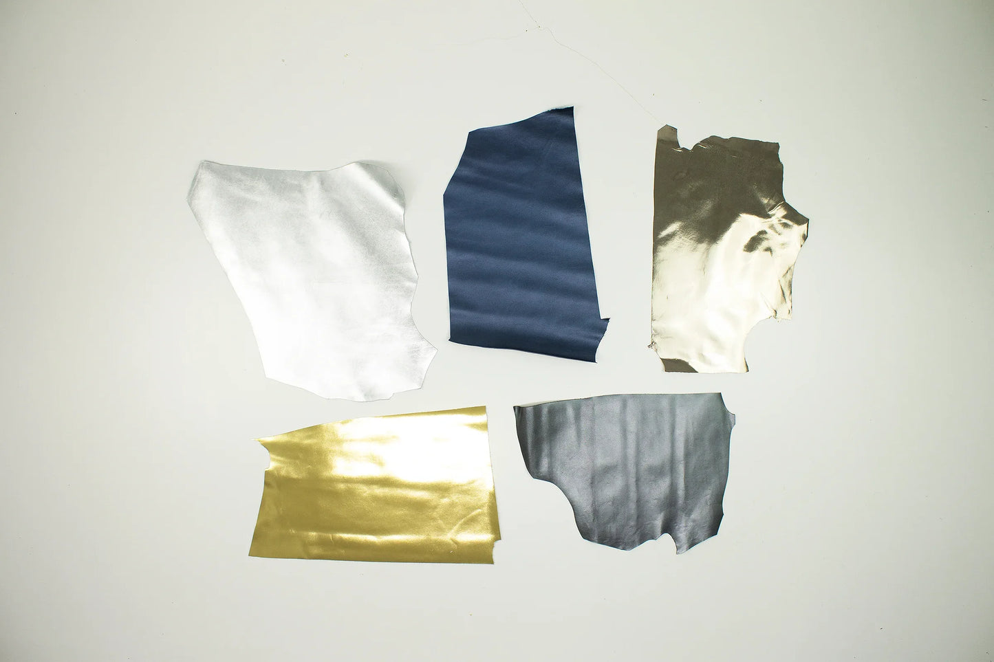 Lote 5 trozos de laminado varios colores - La Tendeta del Cuero