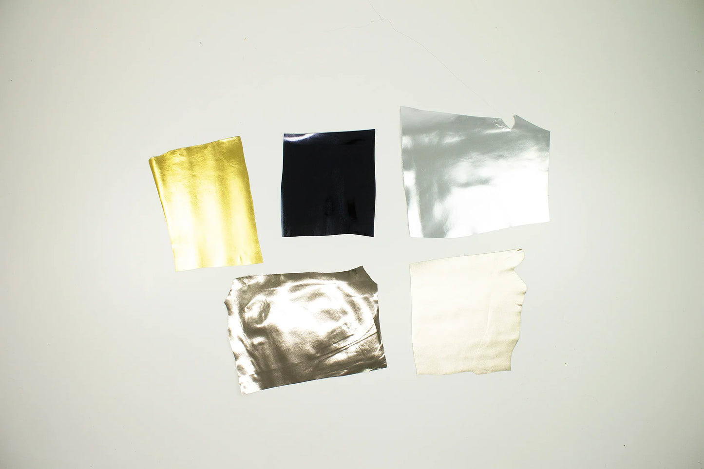 Lote 5 trozos de laminado varios colores - La Tendeta del Cuero