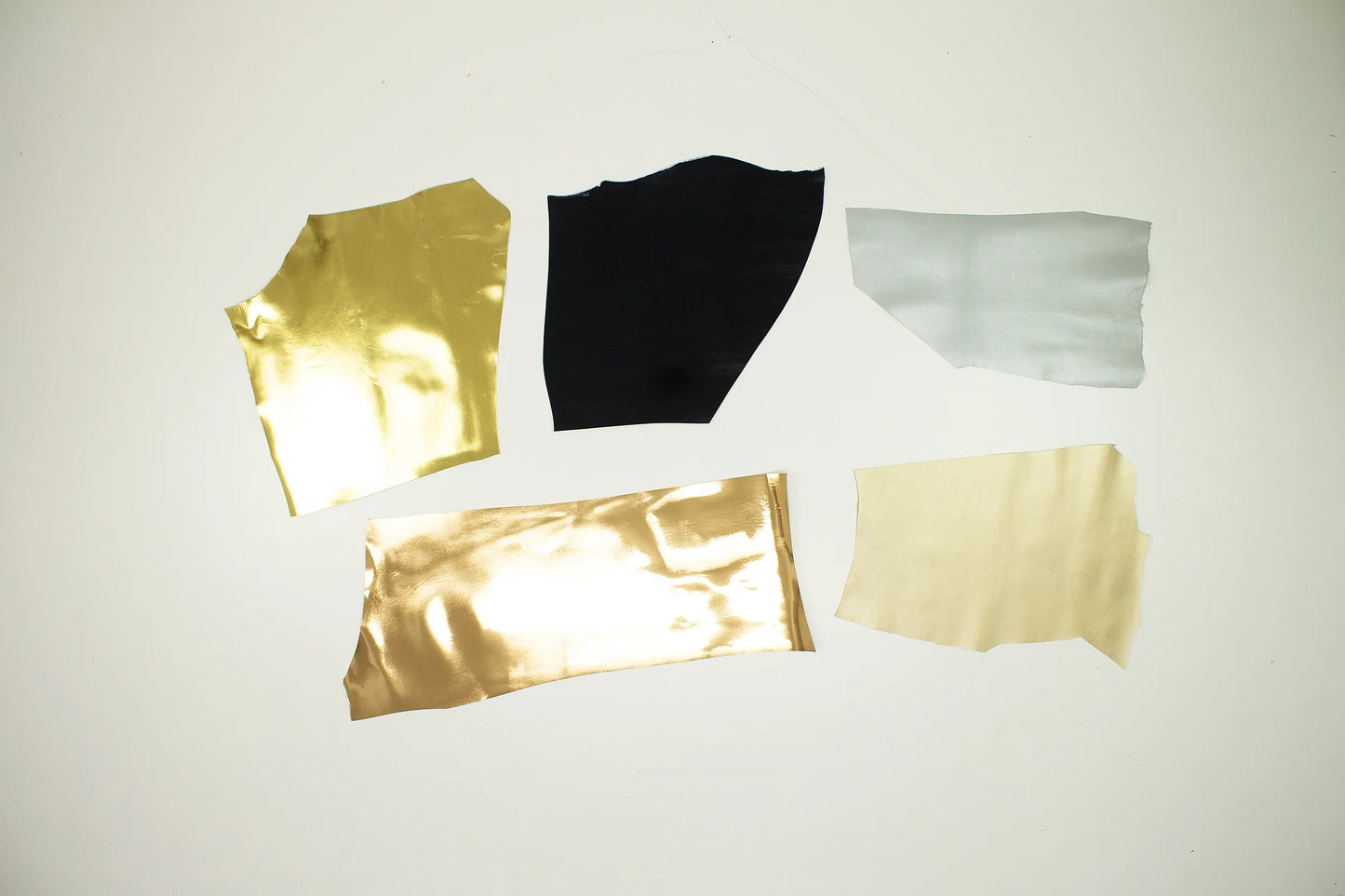 Lote 5 trozos de laminado varios colores - La Tendeta del Cuero