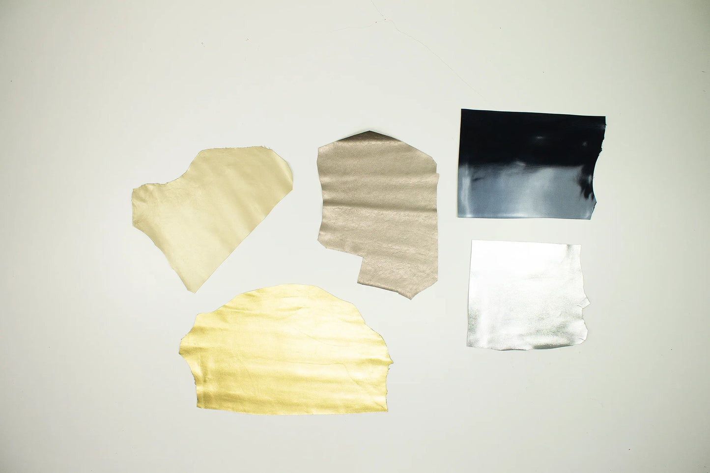 Lote 5 trozos de laminado varios colores - La Tendeta del Cuero