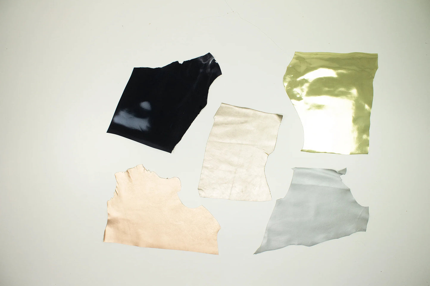 Lote 5 trozos de laminado varios colores - La Tendeta del Cuero