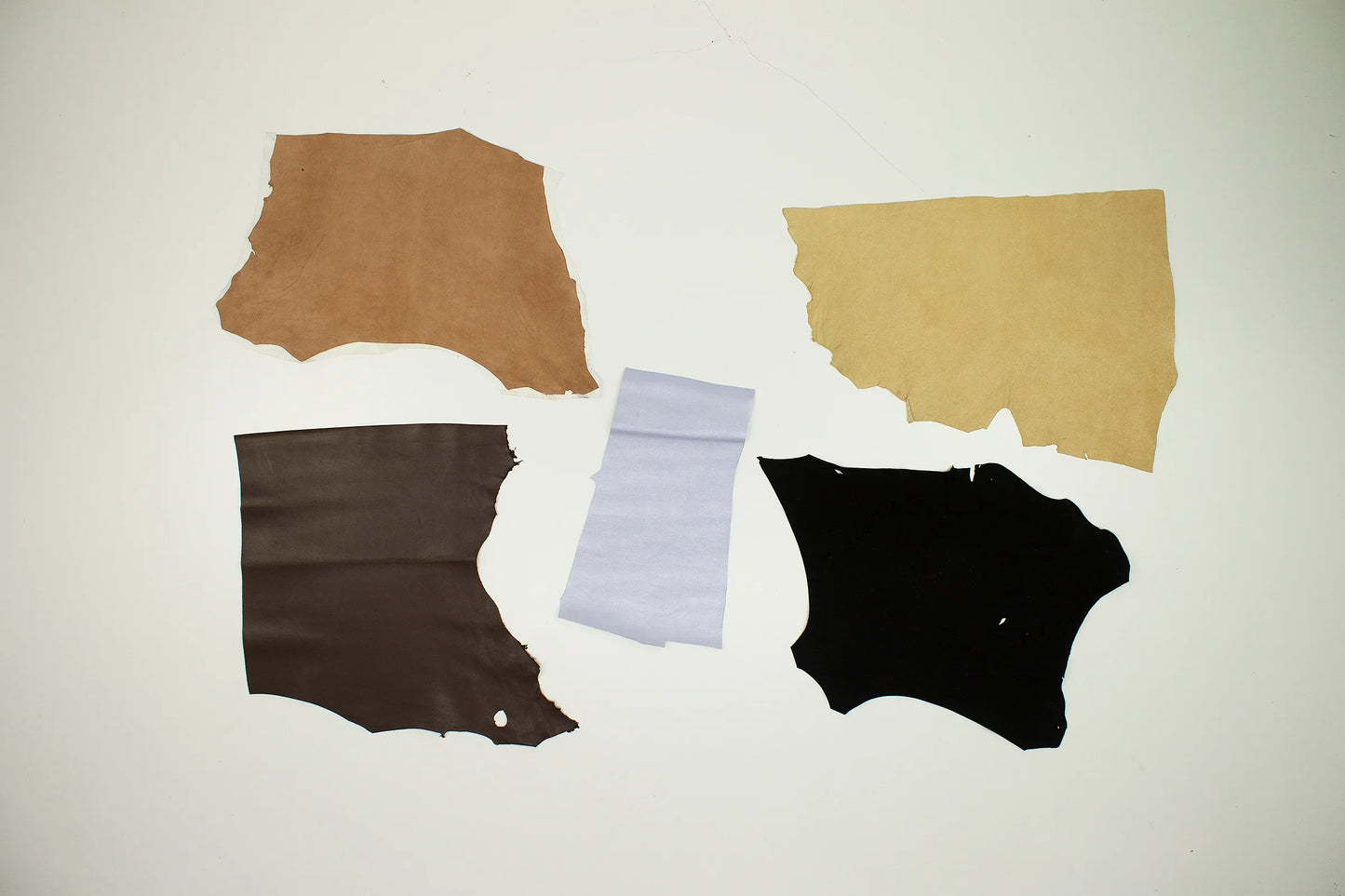 Lote 5 trozos de piel fina varios colores - La Tendeta del Cuero