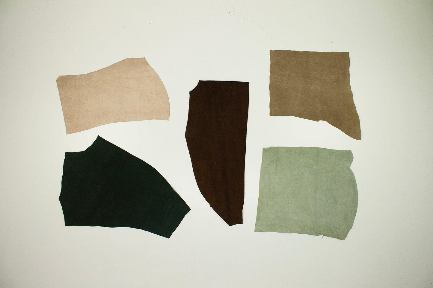 Lote 5 trozos de serraje varios colores