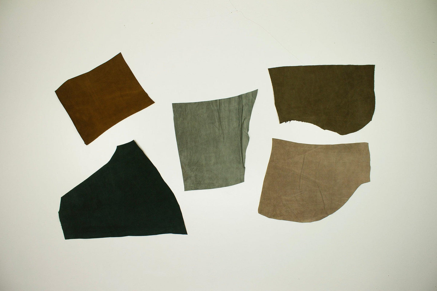 Lote 5 trozos de serraje varios colores