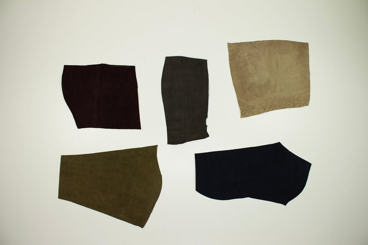 Lote 5 trozos de serraje varios colores