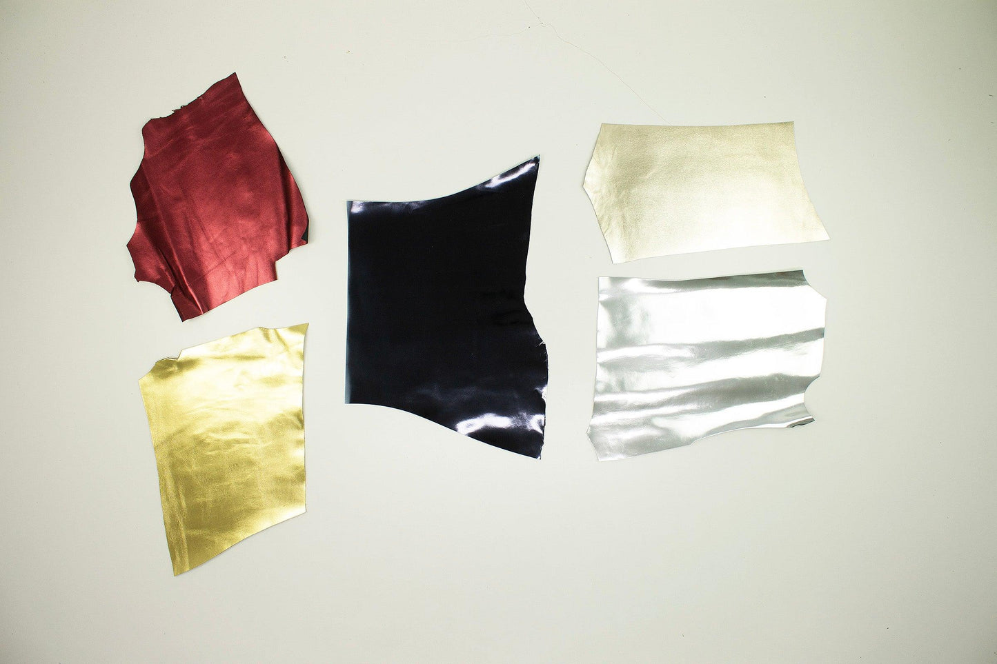 Lot of 5 pieces of laminate in various colors