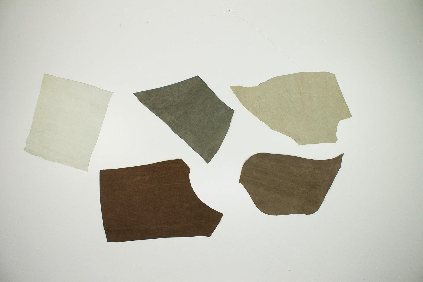 Lote 5 trozos de serraje varios colores