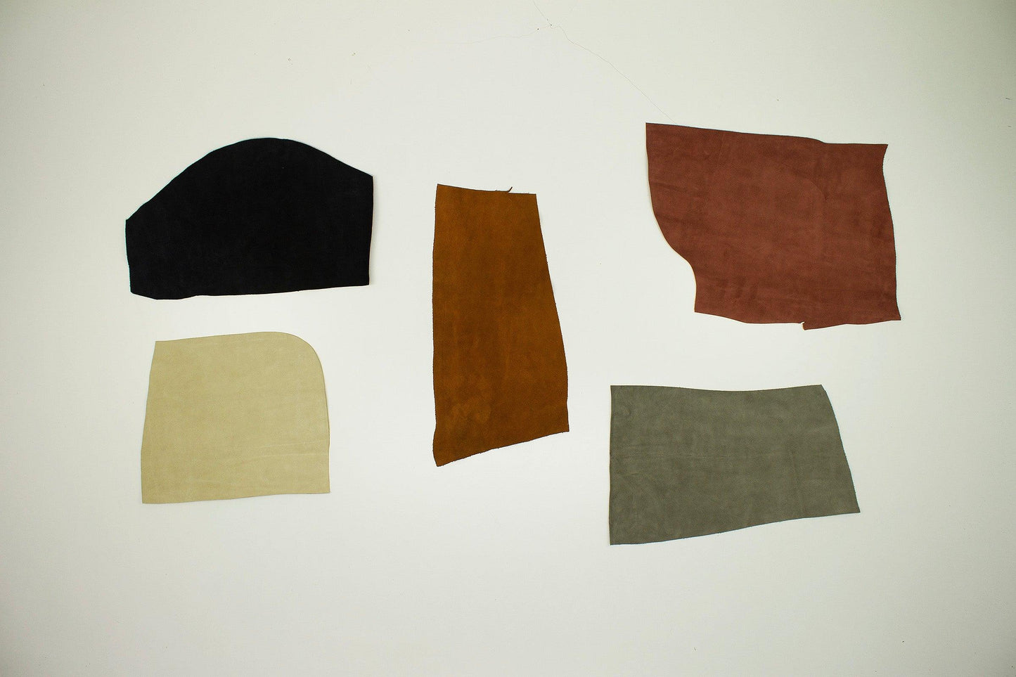 Lote 5 trozos de serraje varios colores