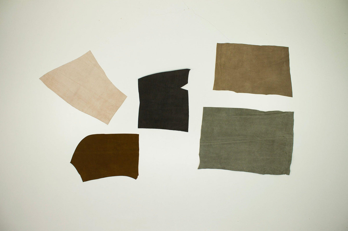 Lote 5 trozos de serraje varios colores