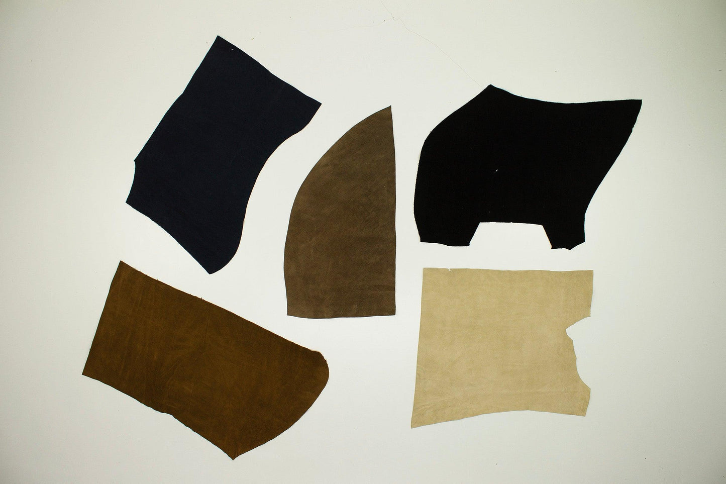 Lote 5 trozos de serraje varios colores