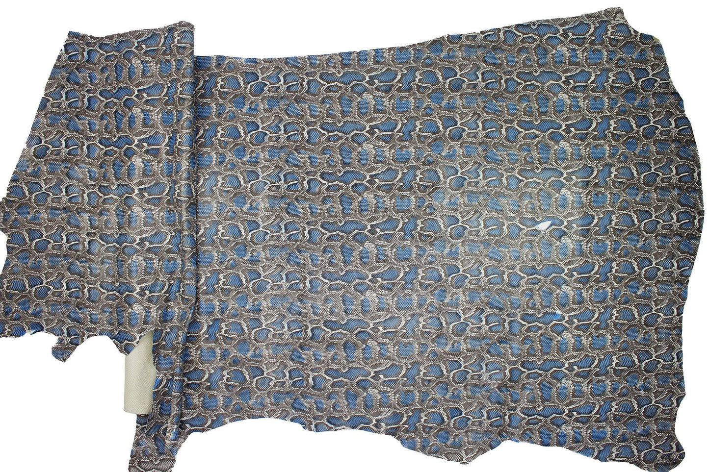 Piel de grabado serpiente gris manchas azules - La Tendeta del Cuero