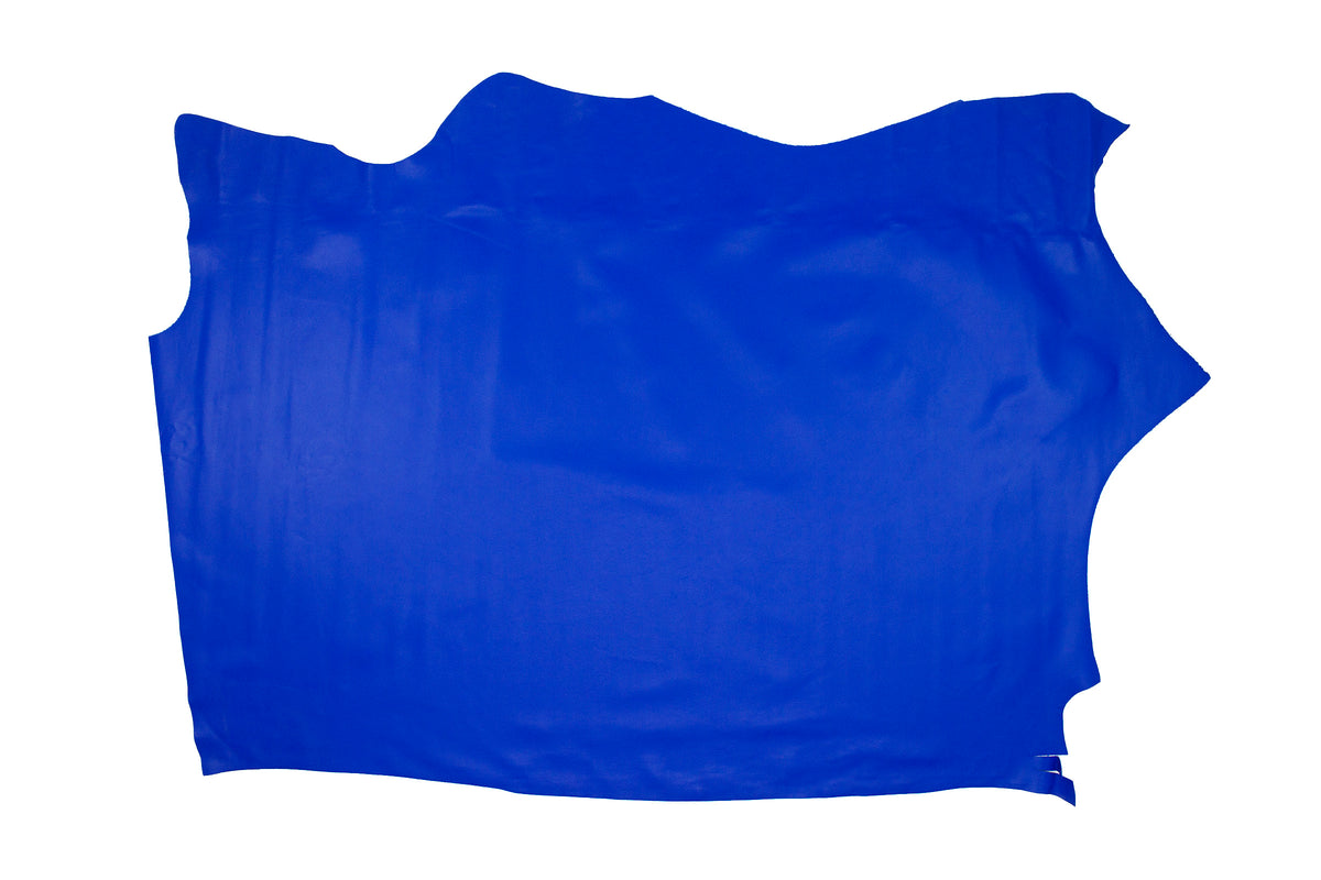 Trozo de piel vacuno azul electrico