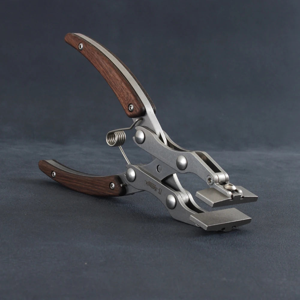 Tenaza pico de pato profesional