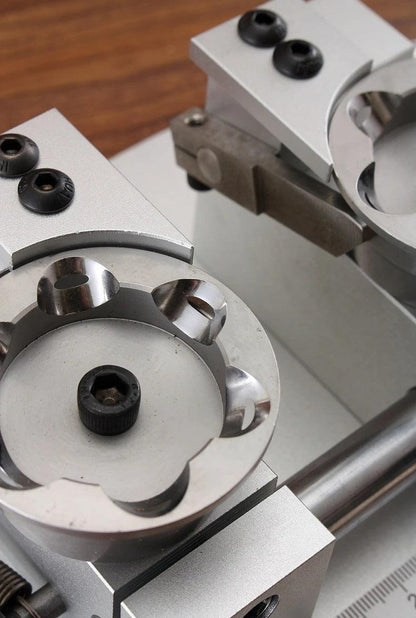Manual edge-banding machine