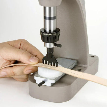 Adaptador de tenedores para prensa manual Ivan Leathercraft - La Tendeta del Cuero