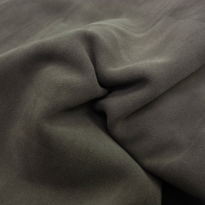 Trozo de piel serraje gris topo