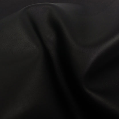 Trozo de piel vacuno negro