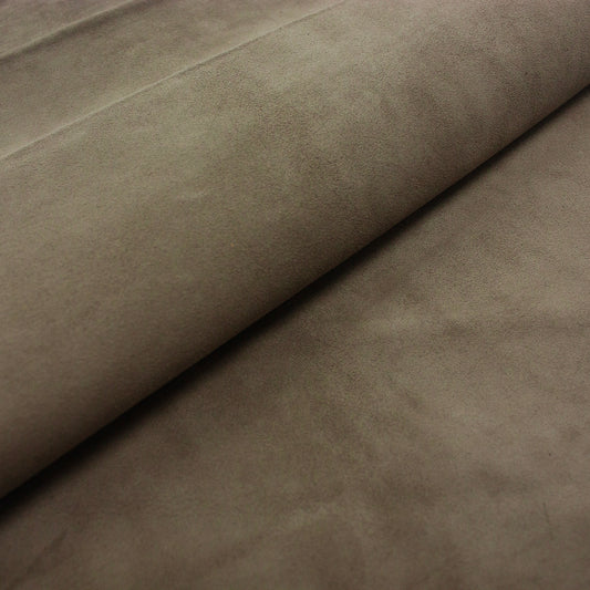 Trozo de piel ante gris topo