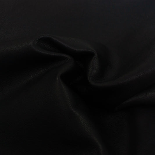 Trozo de piel vacuno rustico negro