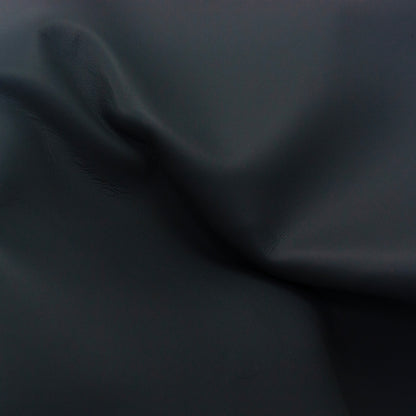 Trozo de piel cabra gris oscuro
