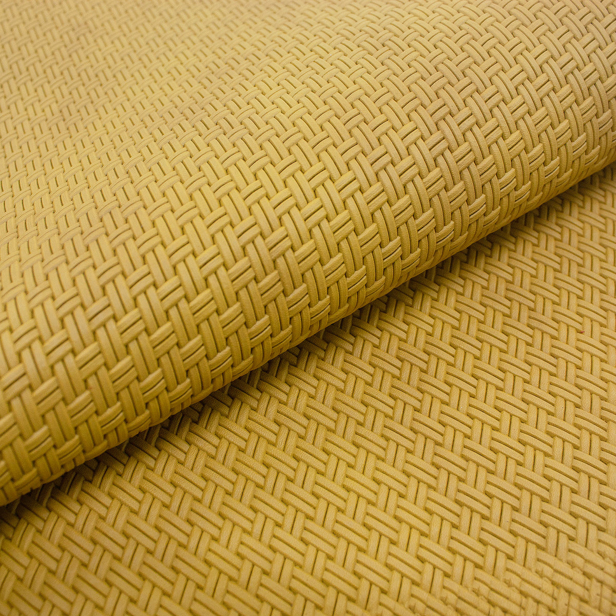 Trozo de piel grabado trenzado camel envejecido