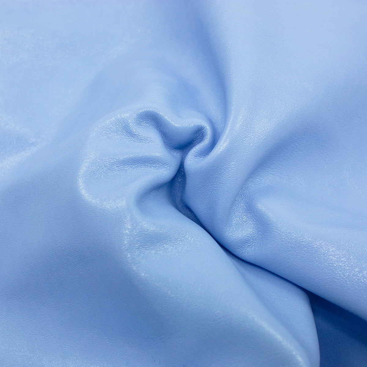 Trozo de piel cabra rustica azul frozen brillo