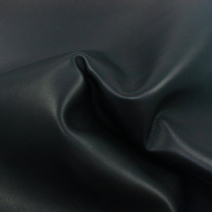 Piel de cordero negro