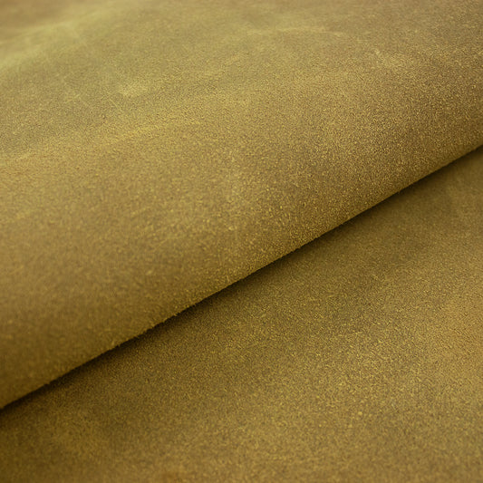 Trozo de piel serraje engrasado marron arena