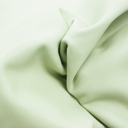 Trozo de piel vacuno natural tintada en gris - La Tendeta del Cuero