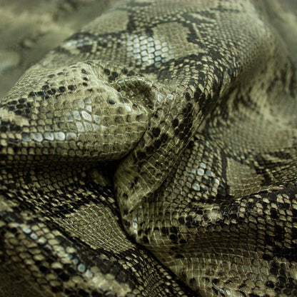 Piel de grabado serpiente tonos grises - La Tendeta del Cuero