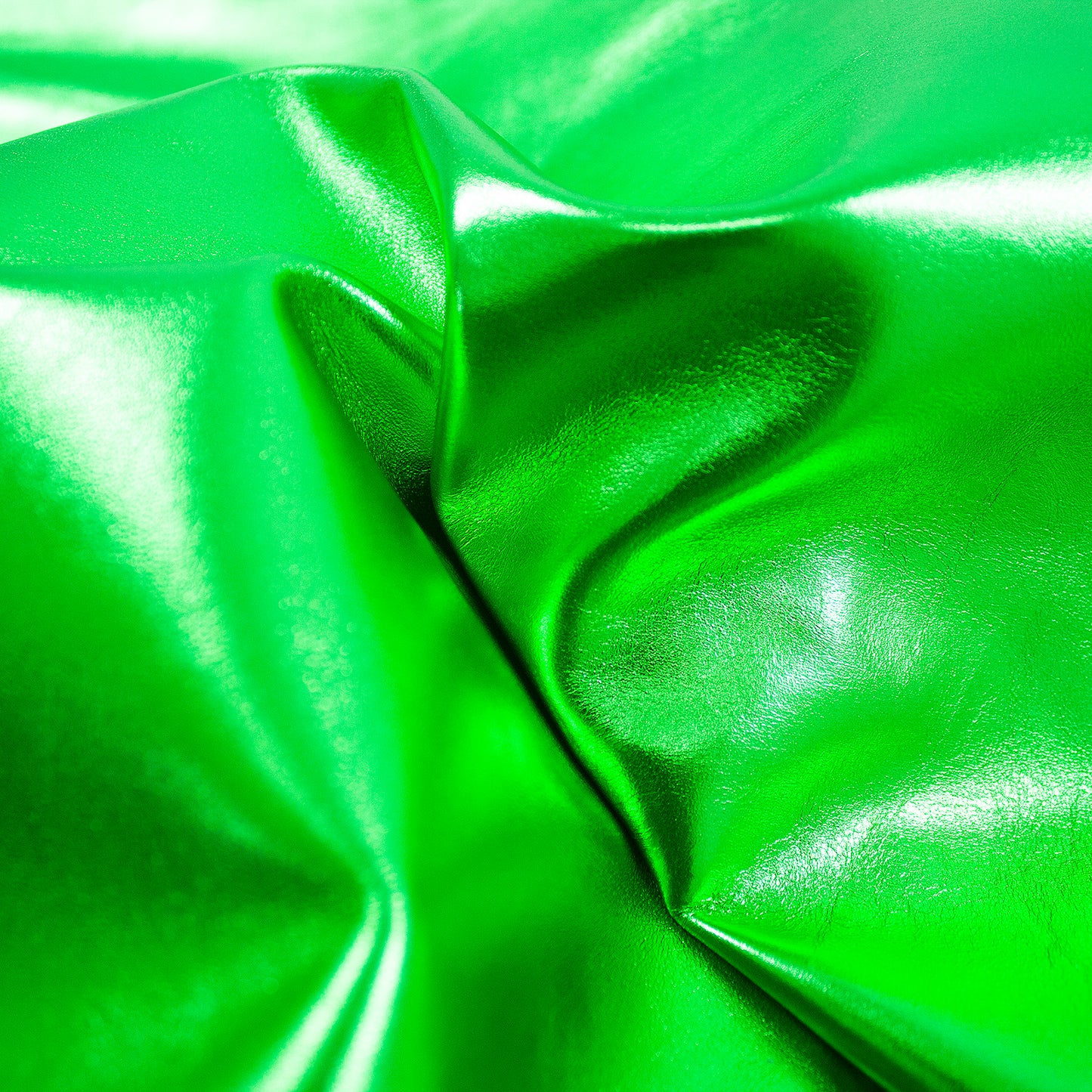 Trozo de piel cabra laminada verde fluor