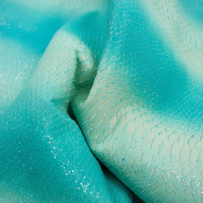 Piel de grabado serpiente bicolor azul - blanco - La Tendeta del Cuero