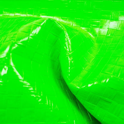 Trozo de piel grabado trenzado mimbre verde fluor - La Tendeta del Cuero