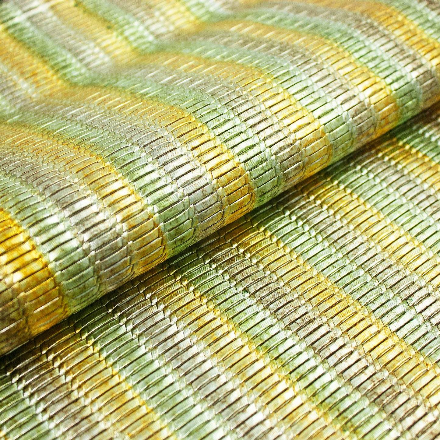 Trozo de piel grabado trenzado multicolor