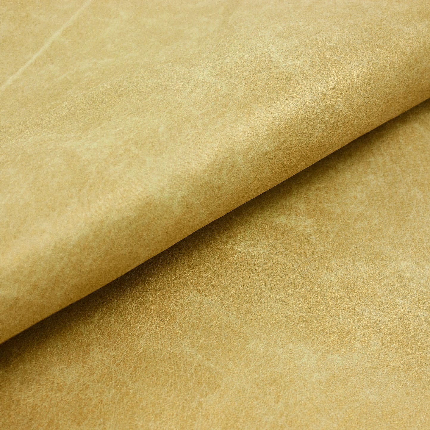 Piece of gold grain pigskin lining