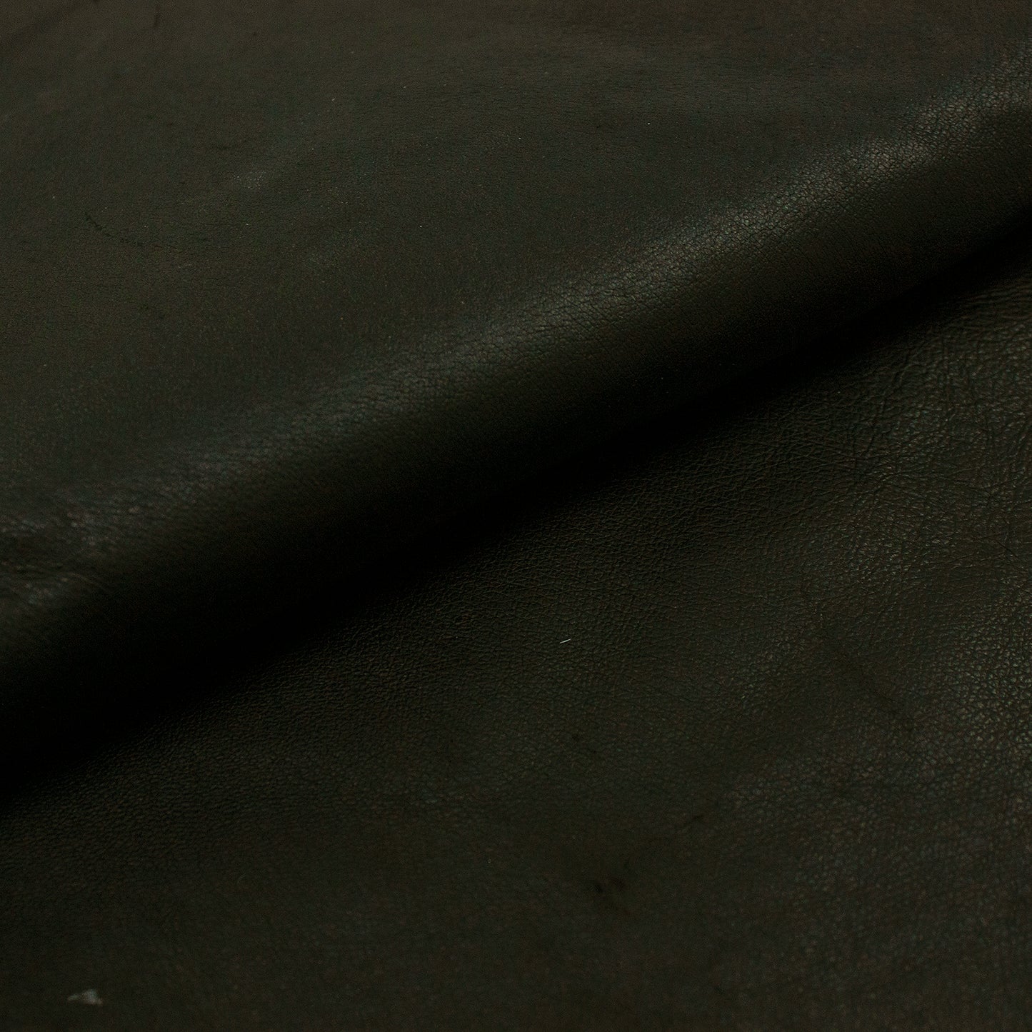 Piel de cerdo flor negro