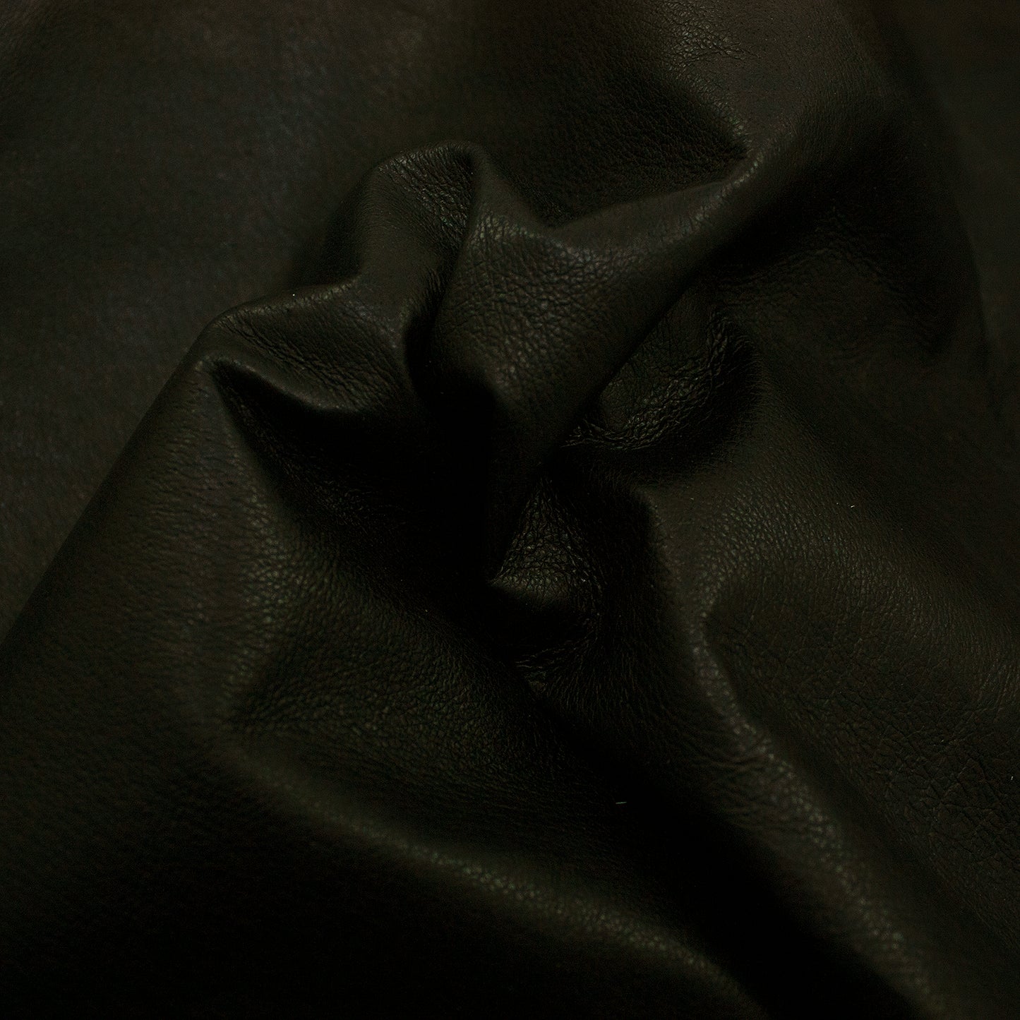 Piel de cerdo flor negro