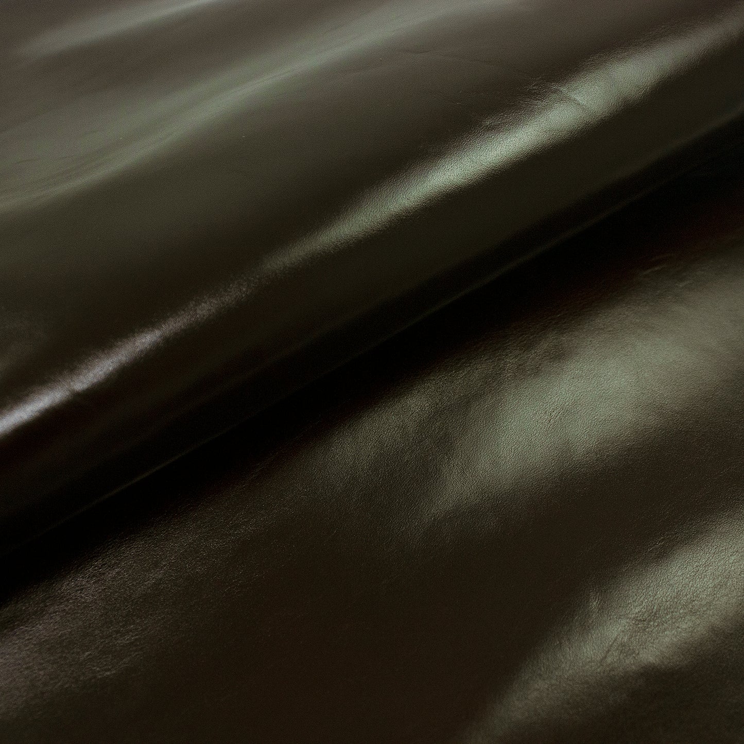 Trozo de piel vacuno rustico vino brillo