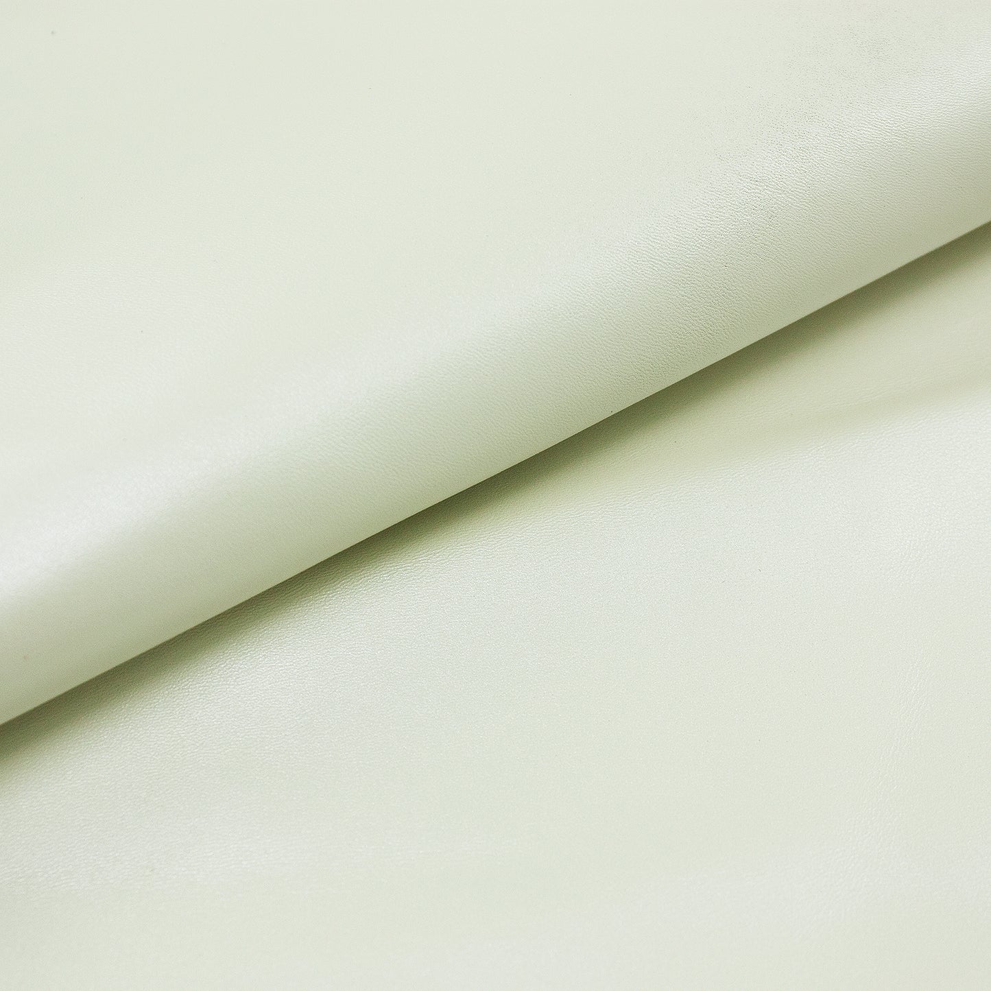 Piece of mother-of-pearl goatskin lining