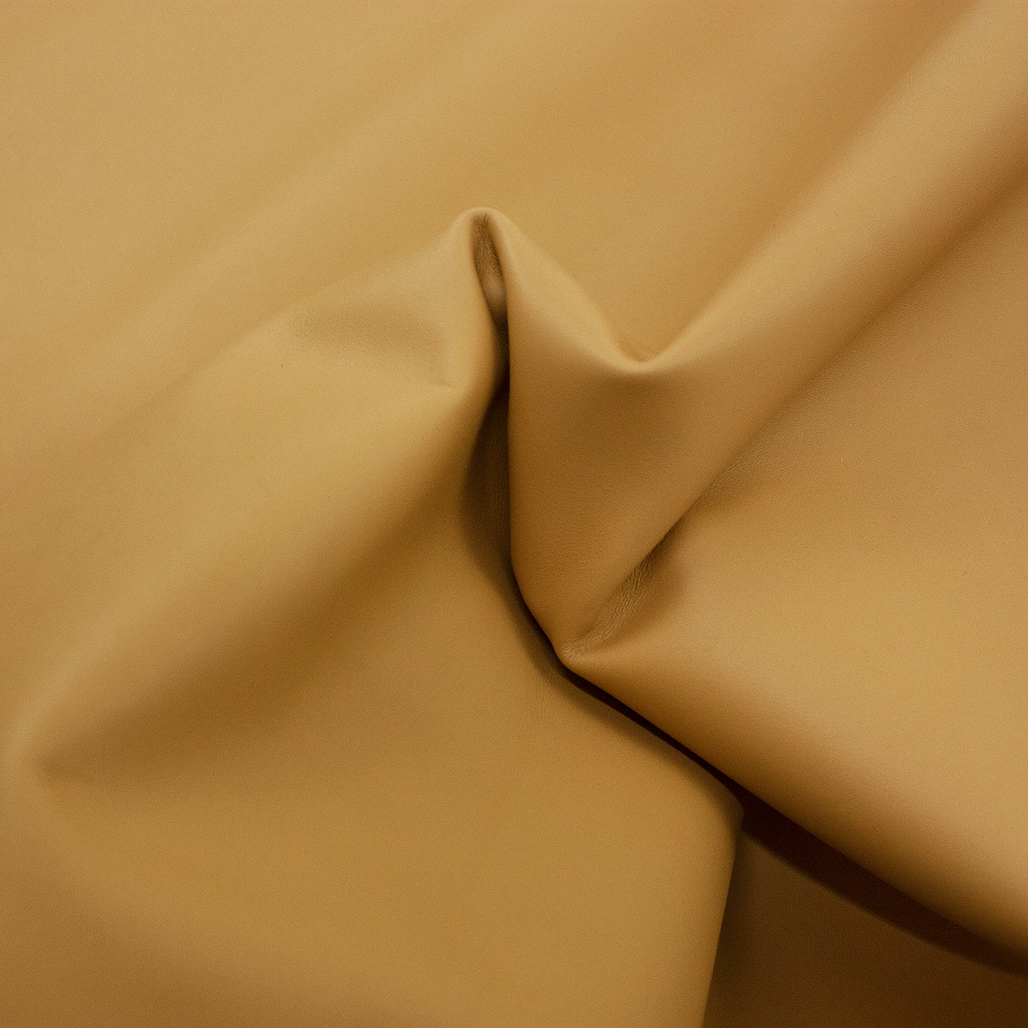 Trozo de piel forro vacuno camel