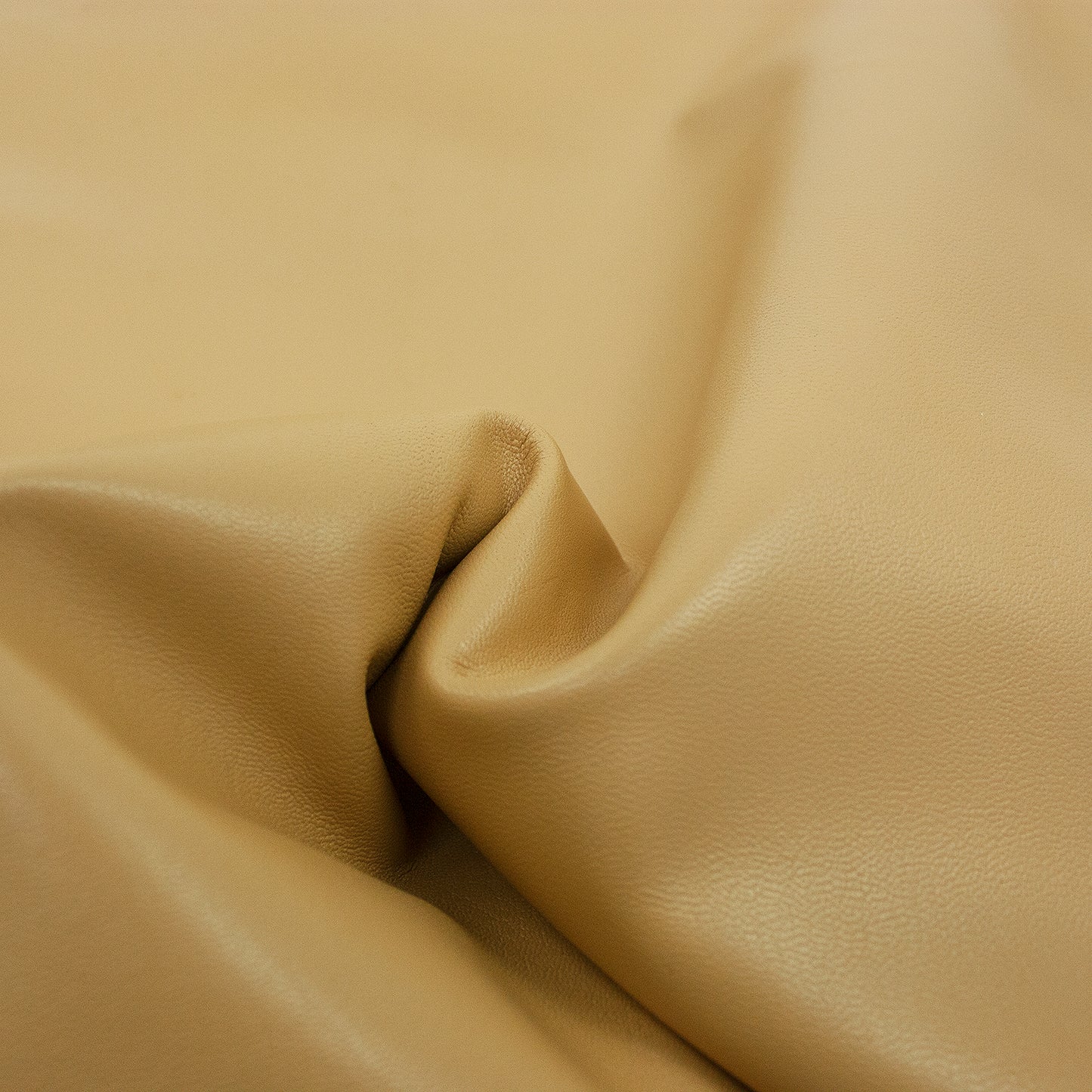 Trozo de piel forro cabra marron claro