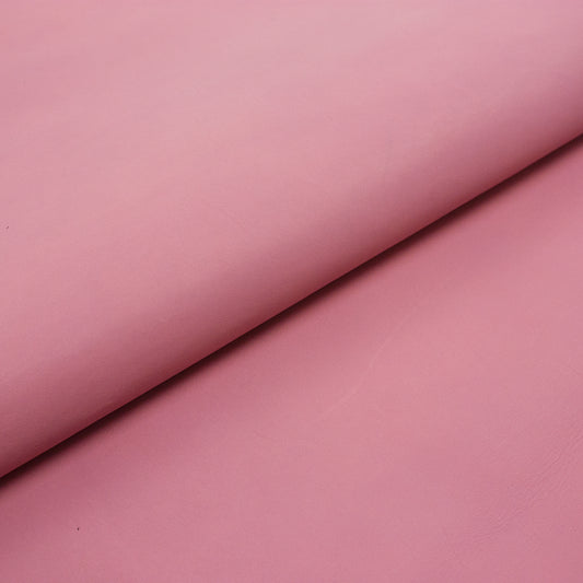 Trozo de piel vacuno autolucido rosa