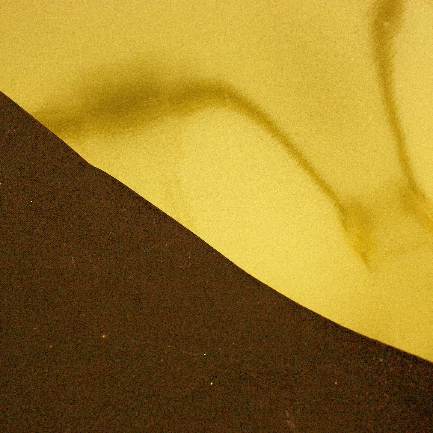 Sintetico laminado espejo oro