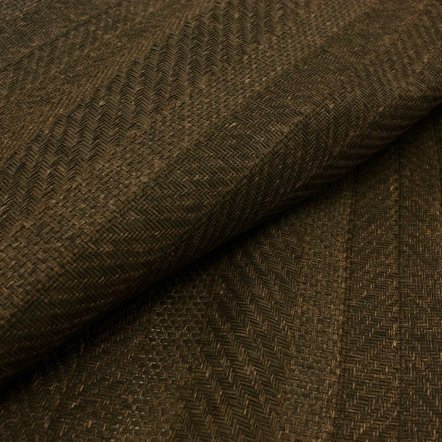 Tejido trenzados rafia marron oscuro