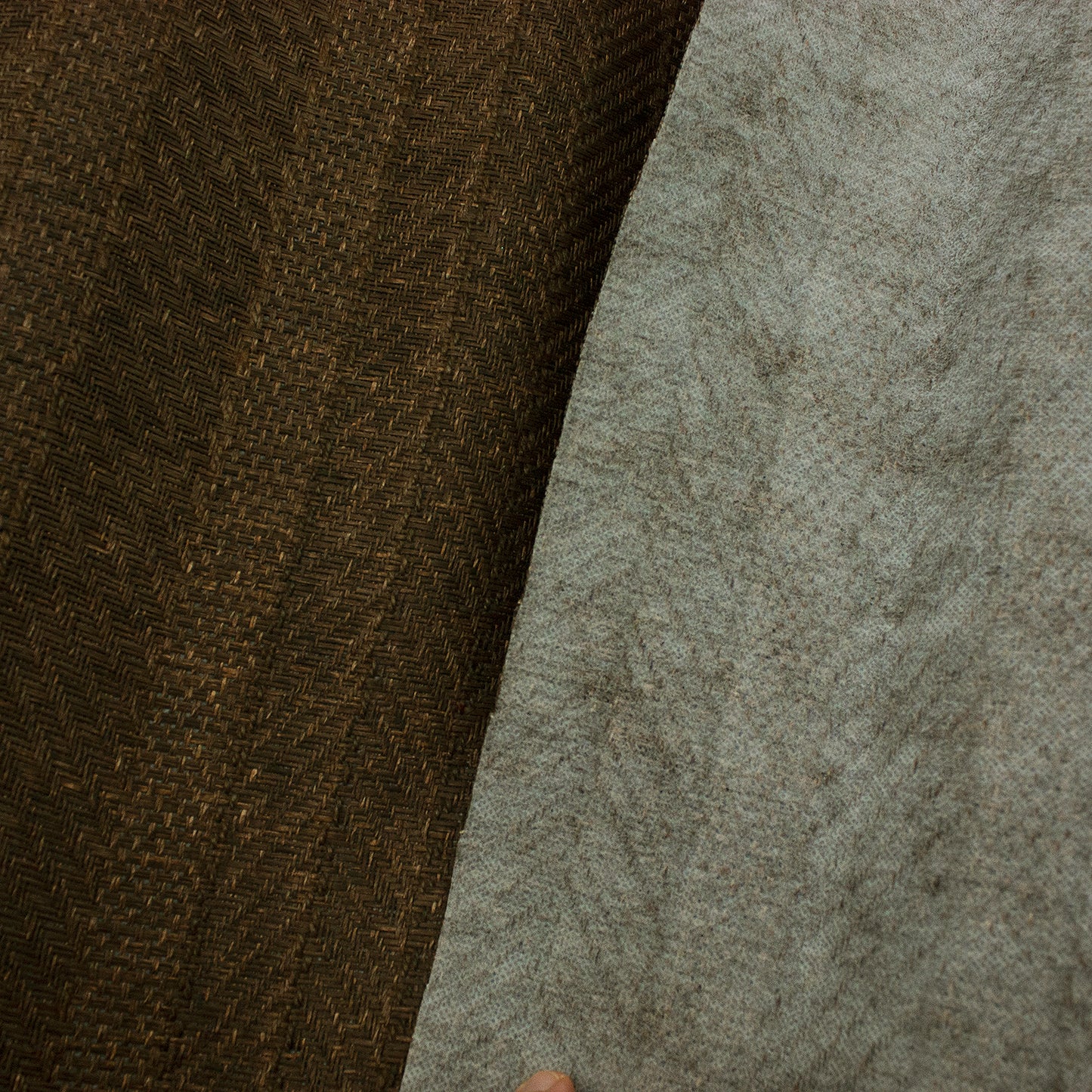 Tejido trenzados rafia marron oscuro